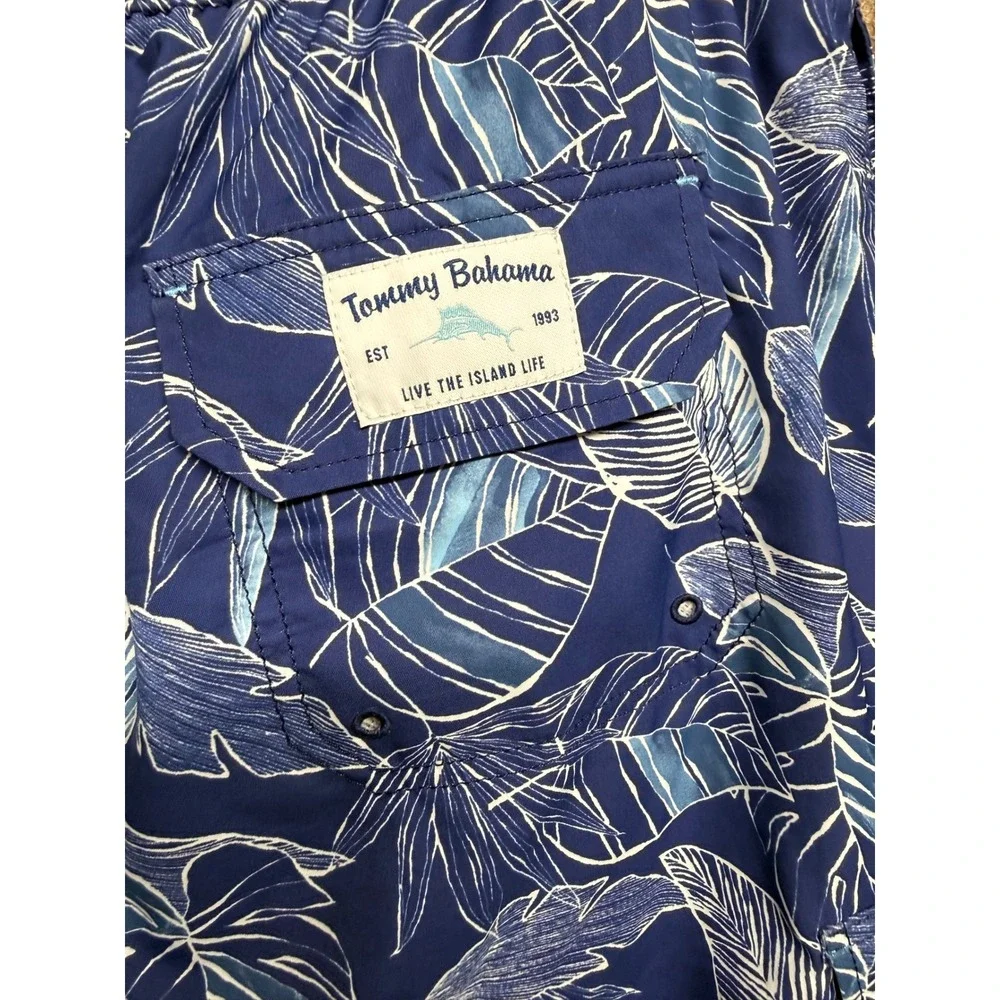 Tommy Bahama Mens XXL Blue Tropical Leaf Print Swim Trunks Mesh Lined 8in Inseam